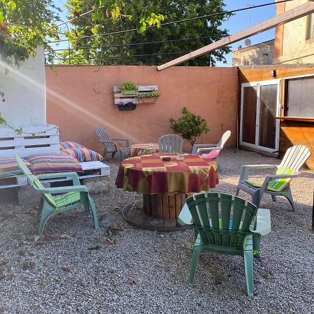 Chez Marinette Διαμέρισμα Le Cailar Εξωτερικό φωτογραφία